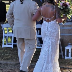 Essense Australian wedding dress